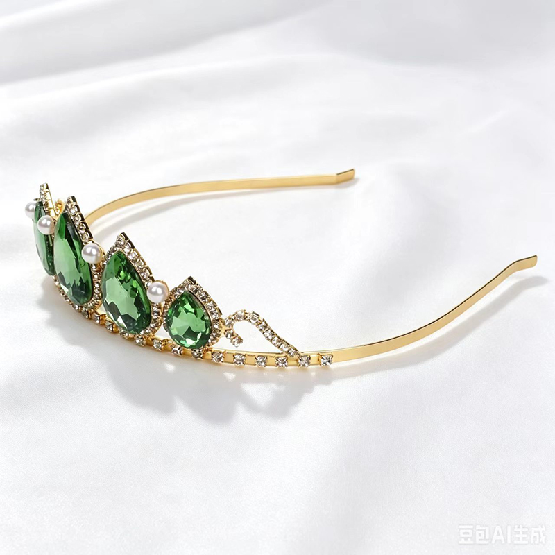 Women Accessories For Wedding - Green Water Drop Rhinestone Crystal Crown