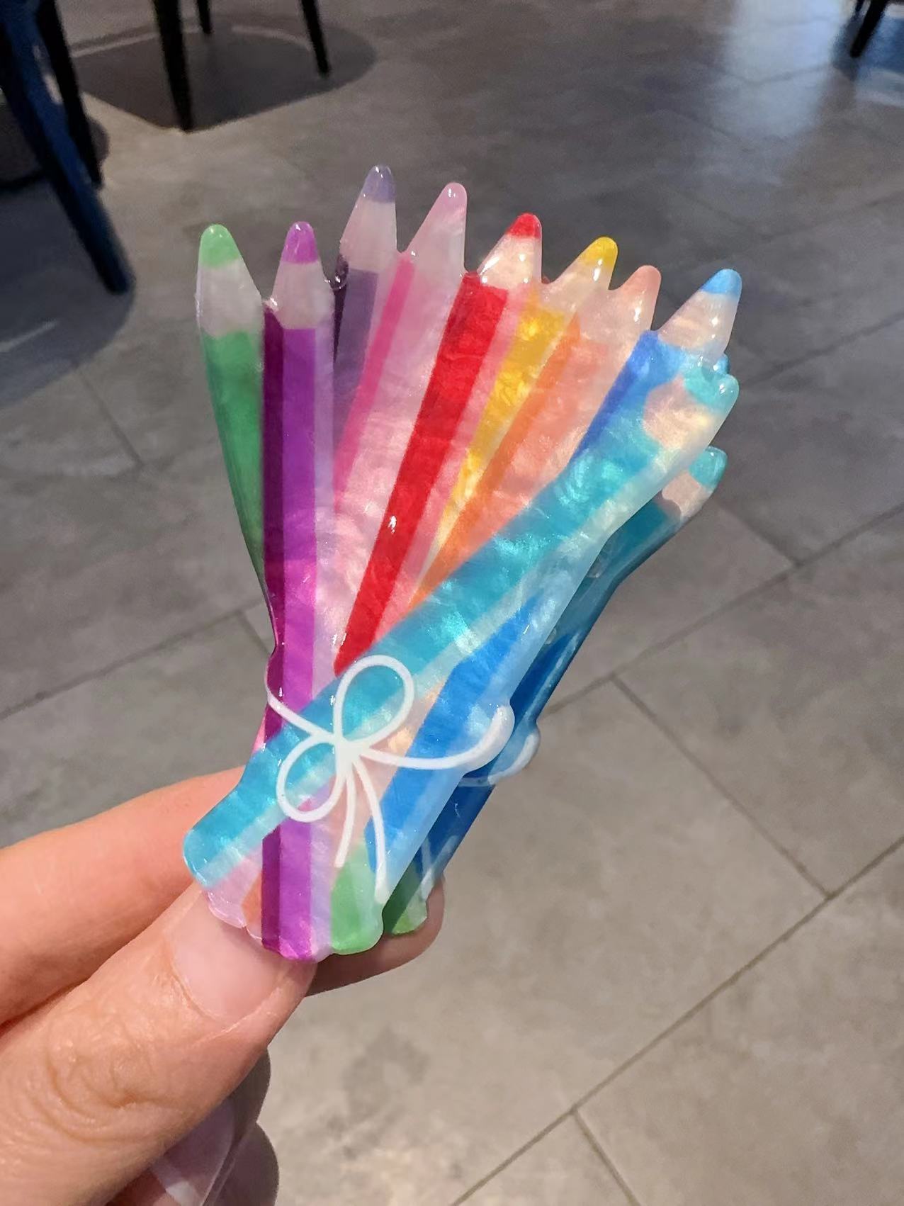 1 Colorful paintbrush grab cli - Women Accessories Bouquet บทวิจารณ์และราคา