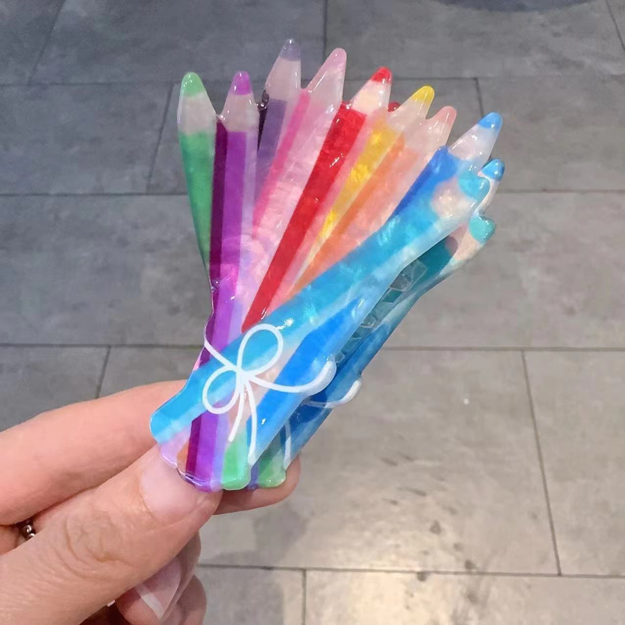1 Colorful paintbrush grab cli - Women Accessories Bouquet บทวิจารณ์และราคา