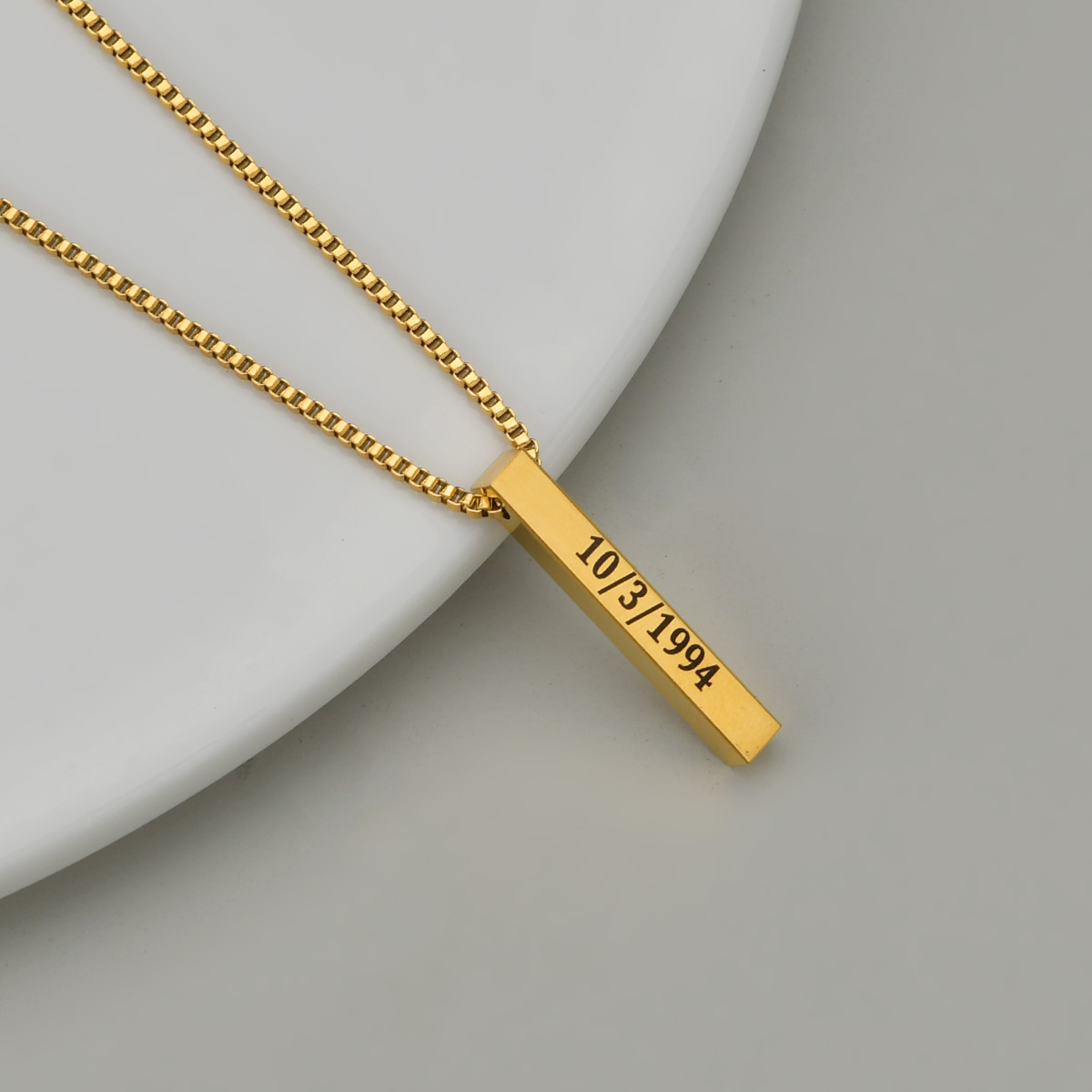 Four Sides Engraving Name Date - Women Accessories Gift Box บทวิจารณ์และราคา