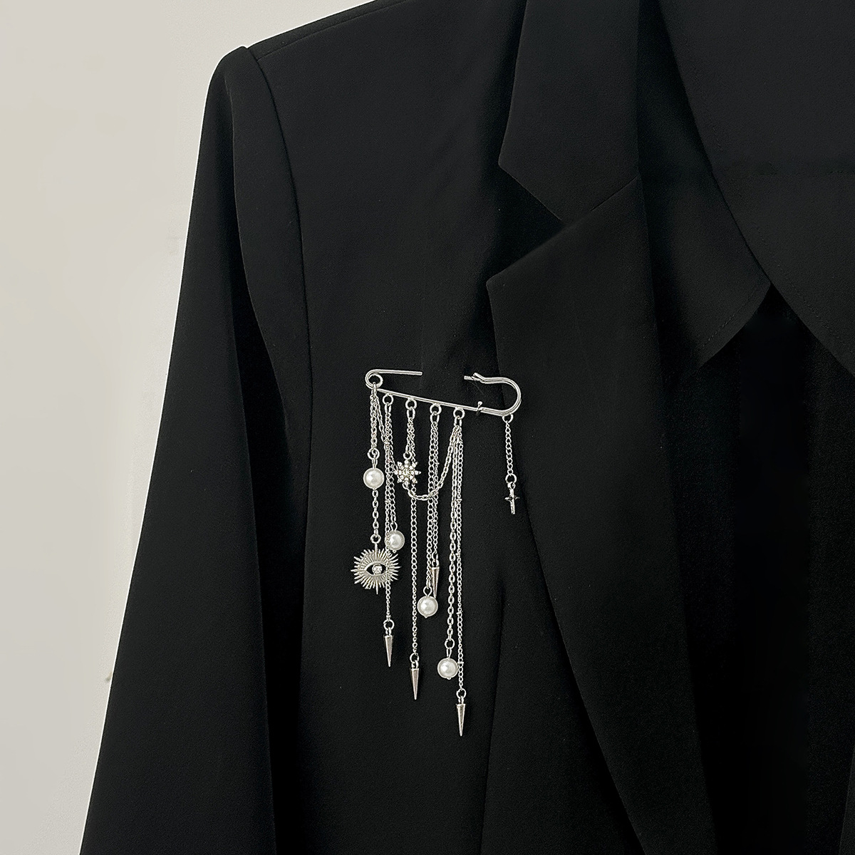 Imitation Pearl Brooch Elegant - Women'S Accessories For Formal Wear บทวิจารณ์และราคา