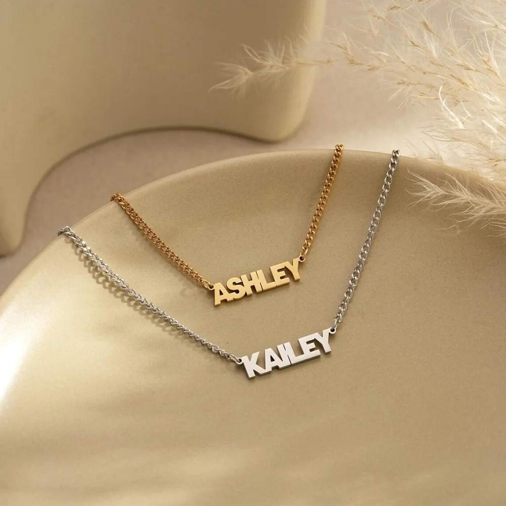 Customized Name Necklace with  - Women Accessories Gift Box บทวิจารณ์และราคา
