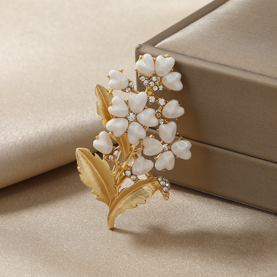 Vintage Love Pearl Flower Broo - Women Accessories Bouquet บทวิจารณ์และราคา